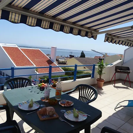 Apartment Maracuja Torreira